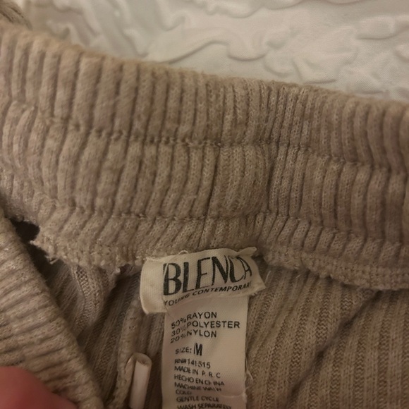 Ribbed Tan Lounge Pants - Picture 4 of 5